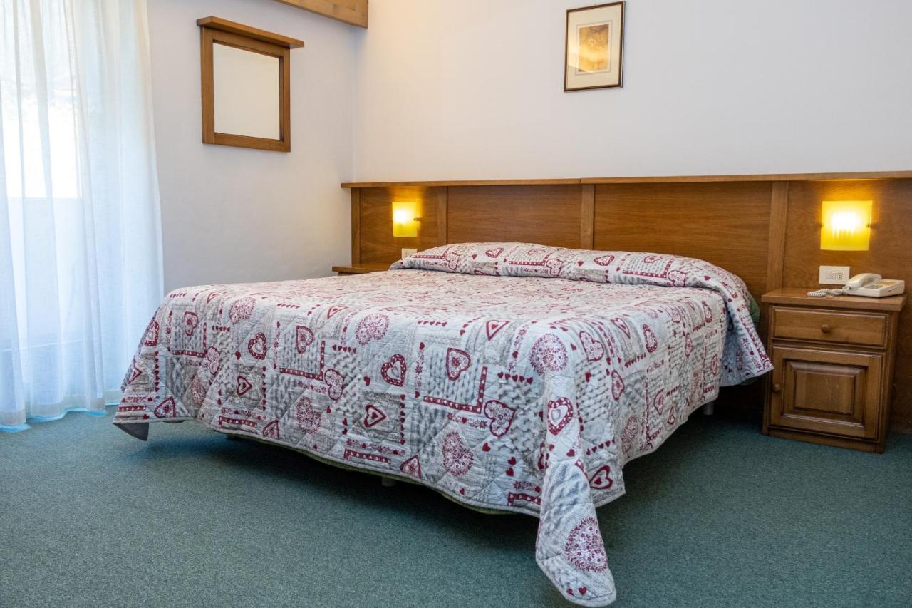 Wellness Hotel Dolomia Soraga Bagian luar foto