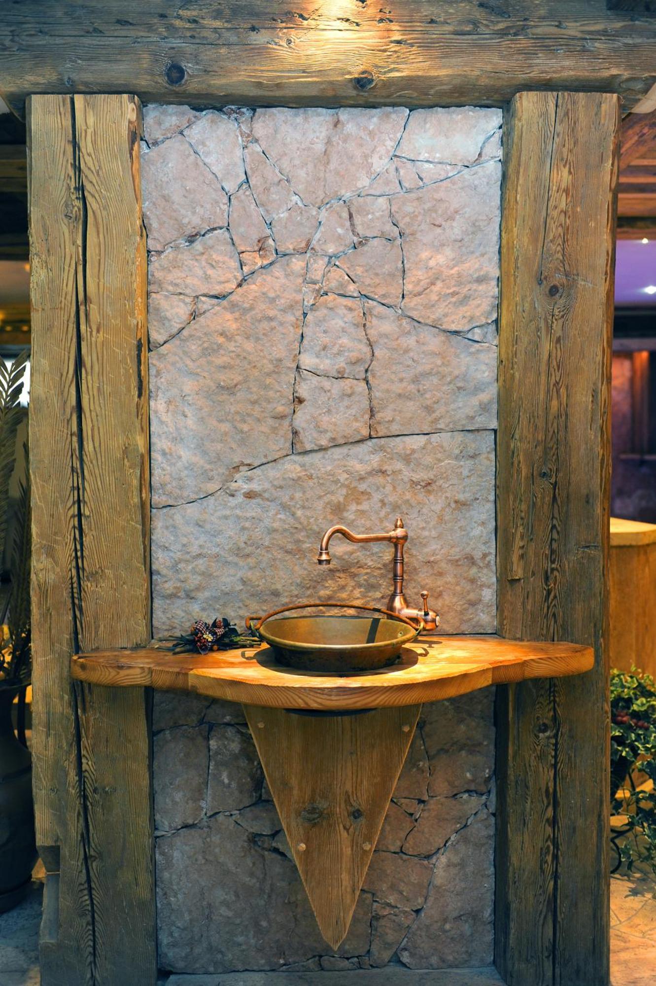 Wellness Hotel Dolomia Soraga Bagian luar foto