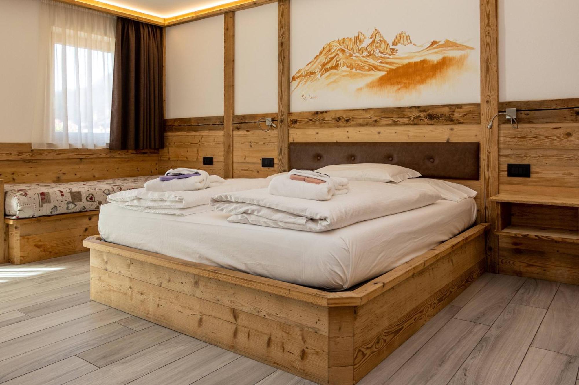 Wellness Hotel Dolomia Soraga Bagian luar foto