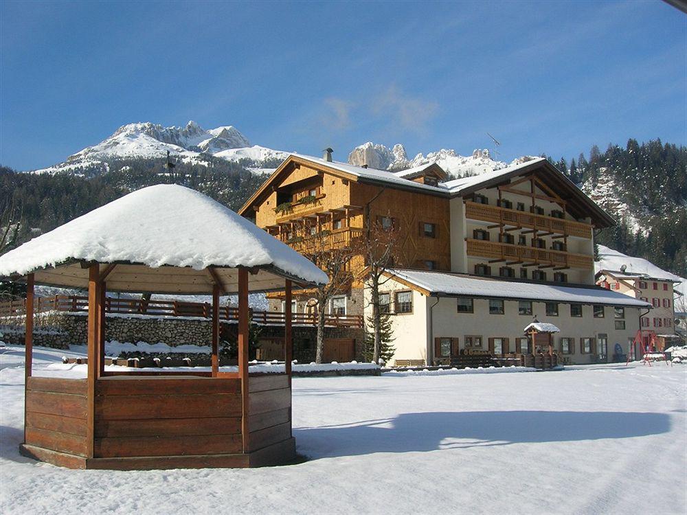 Wellness Hotel Dolomia Soraga Bagian luar foto