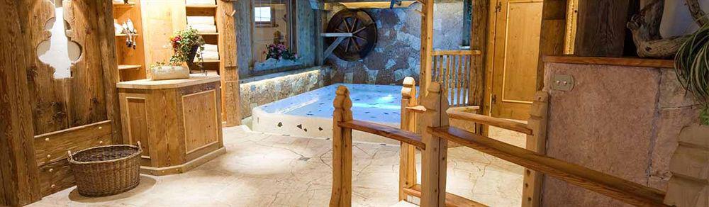 Wellness Hotel Dolomia Soraga Bagian luar foto