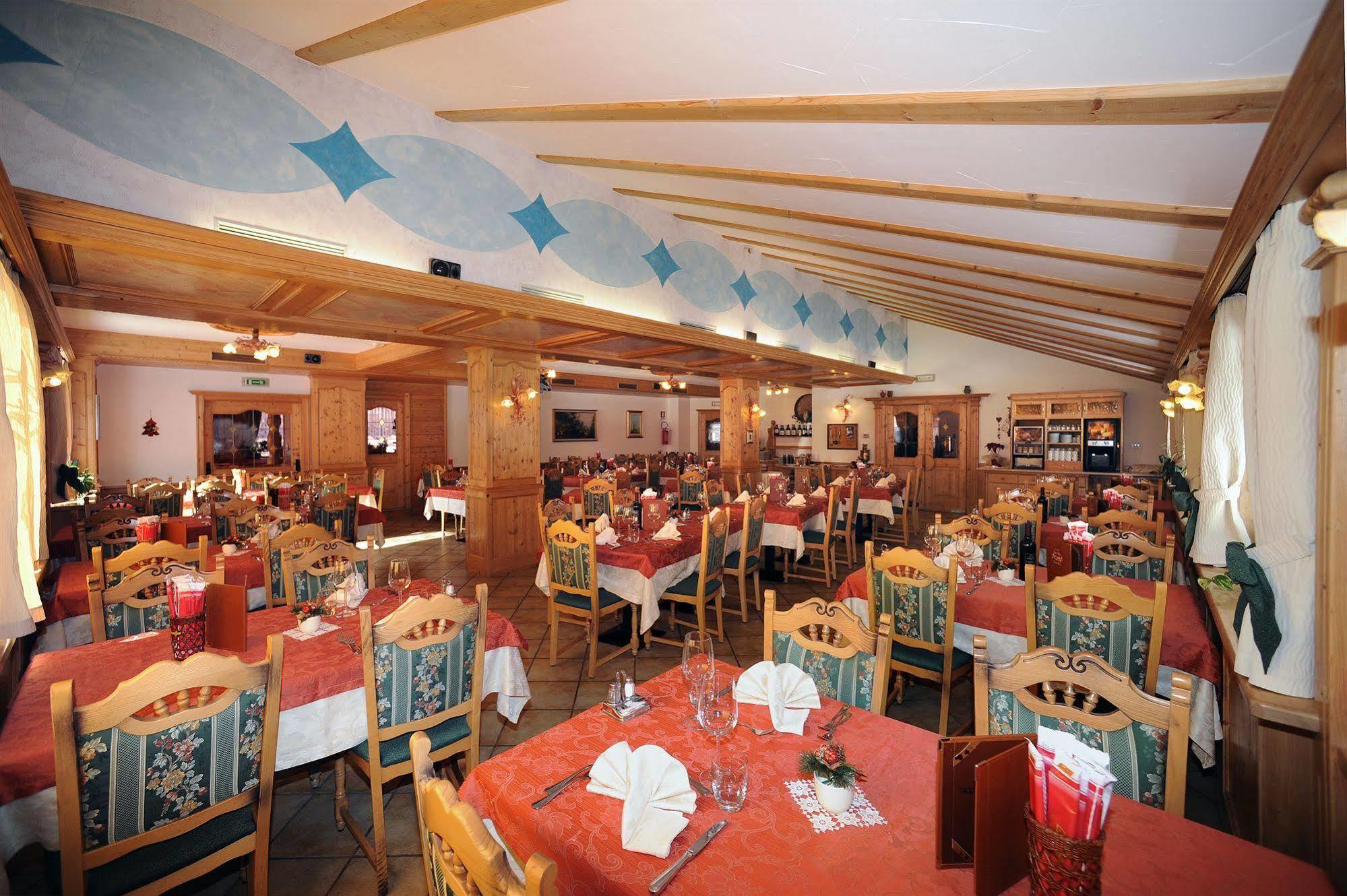 Wellness Hotel Dolomia Soraga Bagian luar foto